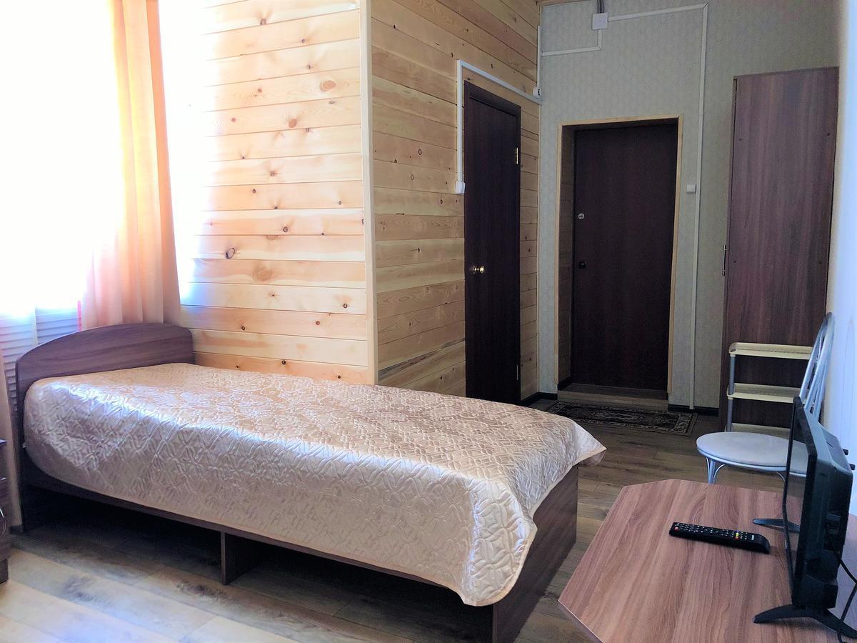 Hotel Kurshavel Байкальск Экстерьер фото
